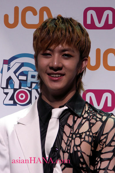 http://www.asian-hana.com/K-POP6.jpg