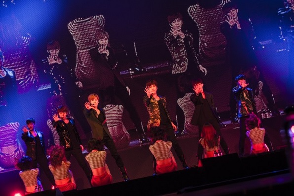 u-kiss-bu1.jpg