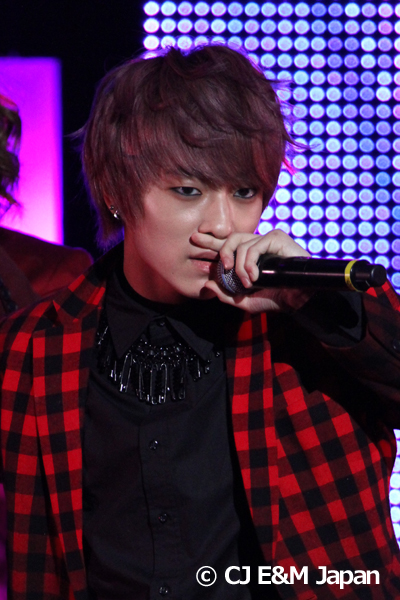 http://www.asian-hana.com/img/00L.JOE.jpg